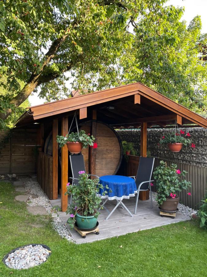 Ferienwohnungen Gmeiner Bad Endorf Bagian luar foto