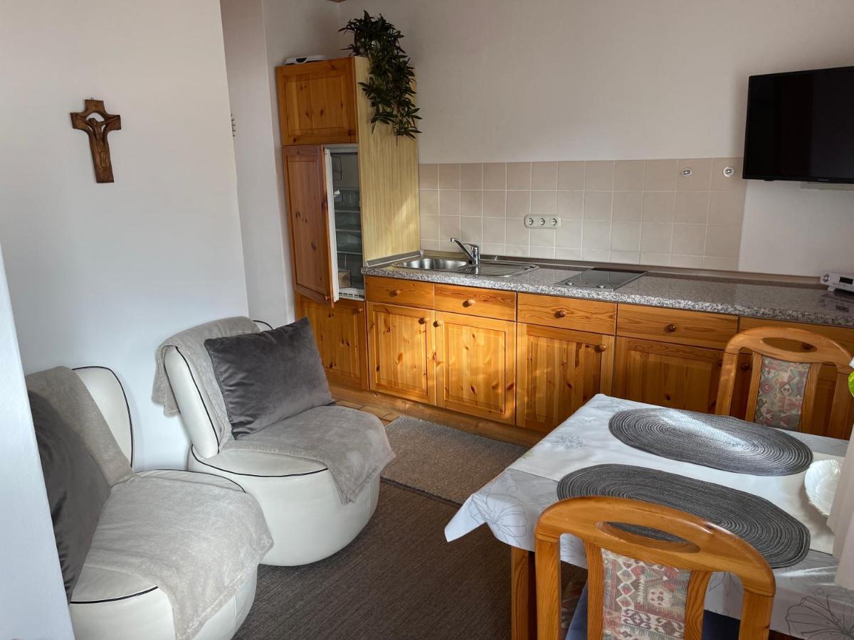 Ferienwohnungen Gmeiner Bad Endorf Bagian luar foto